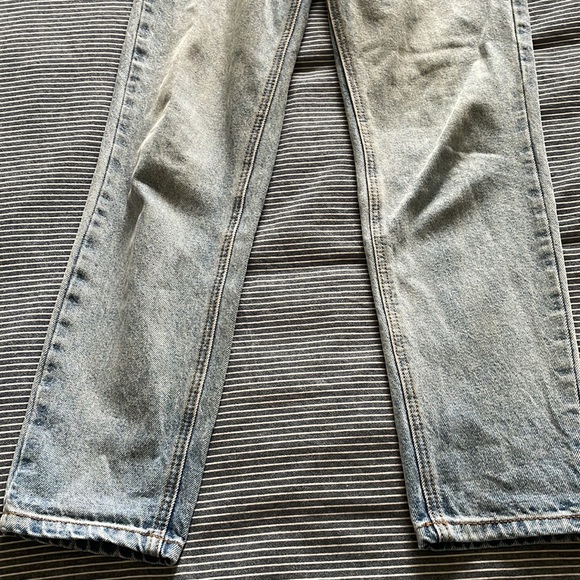 Brandy Melville Jeans - Picture 3 of 4